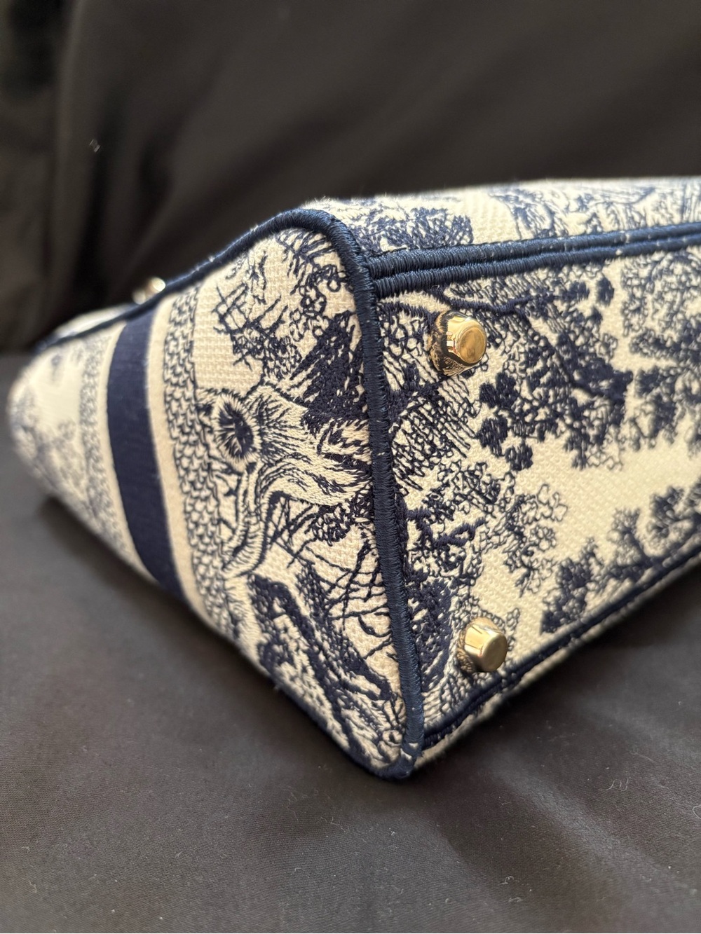 CHRISTIAN DIOR Canvas Tote Embroidered Medium Lady DLite Navy LIKE NEW Condition - Picture 8 of 13